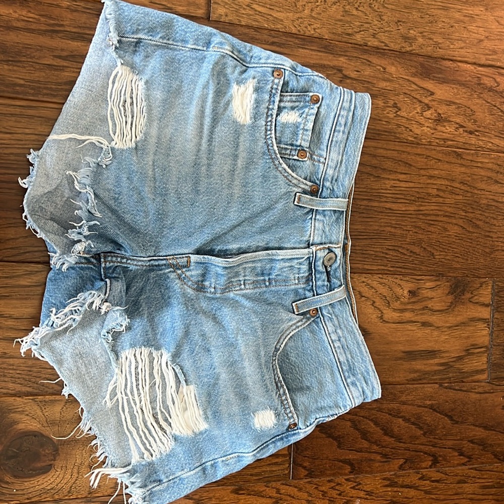 Levi’s 501 denim shorts